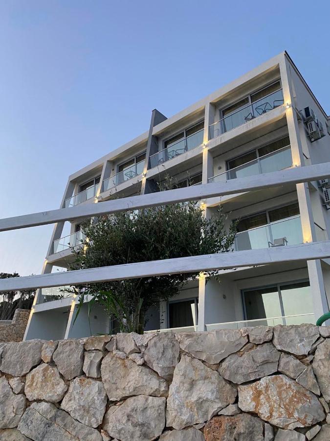 Apartments Komina 尤塔哈 外观 照片